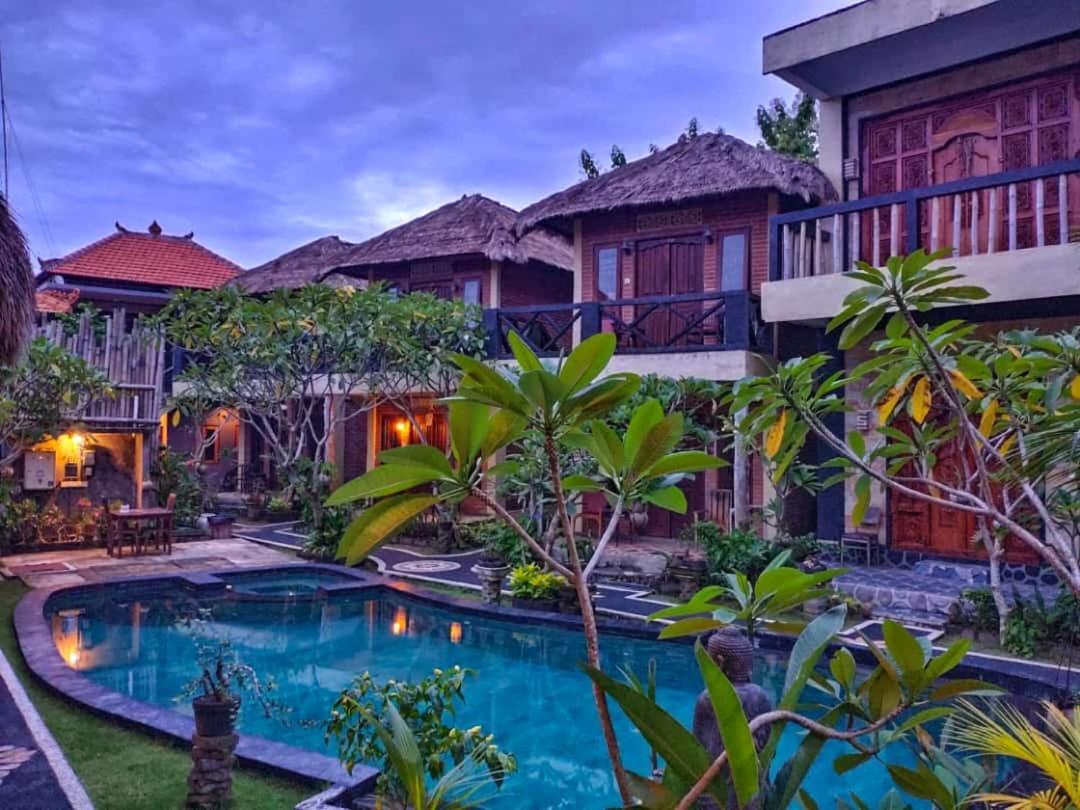 Satria Bungalow Uluwatu Buitenkant foto