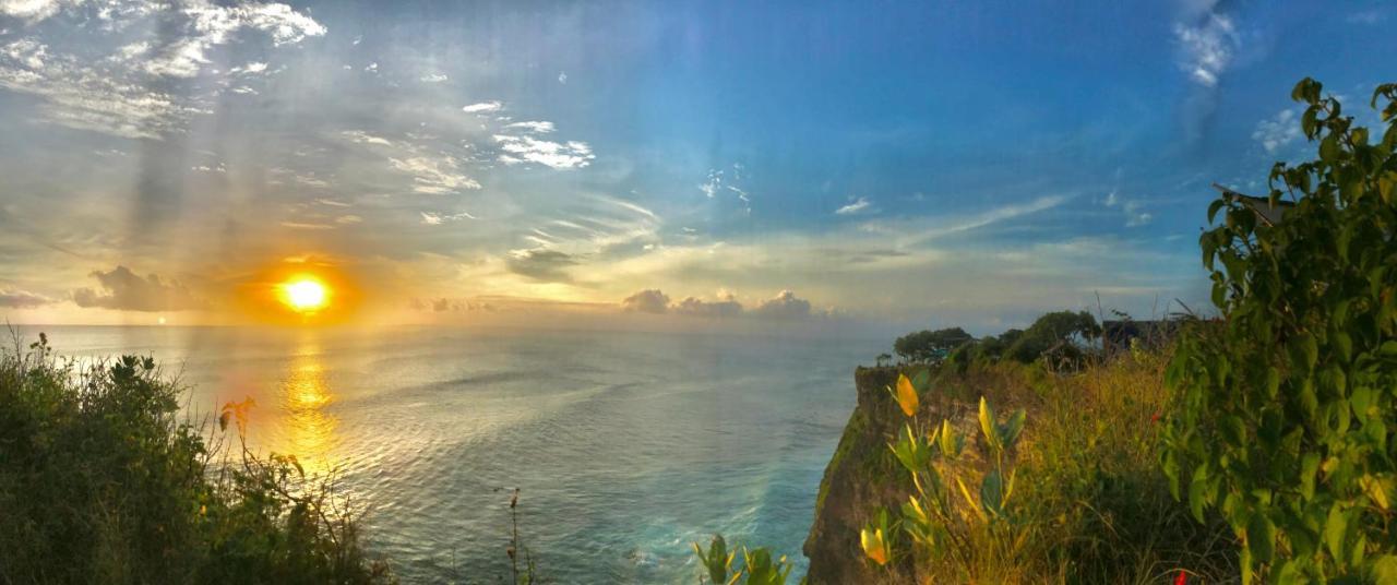 Satria Bungalow Uluwatu Buitenkant foto