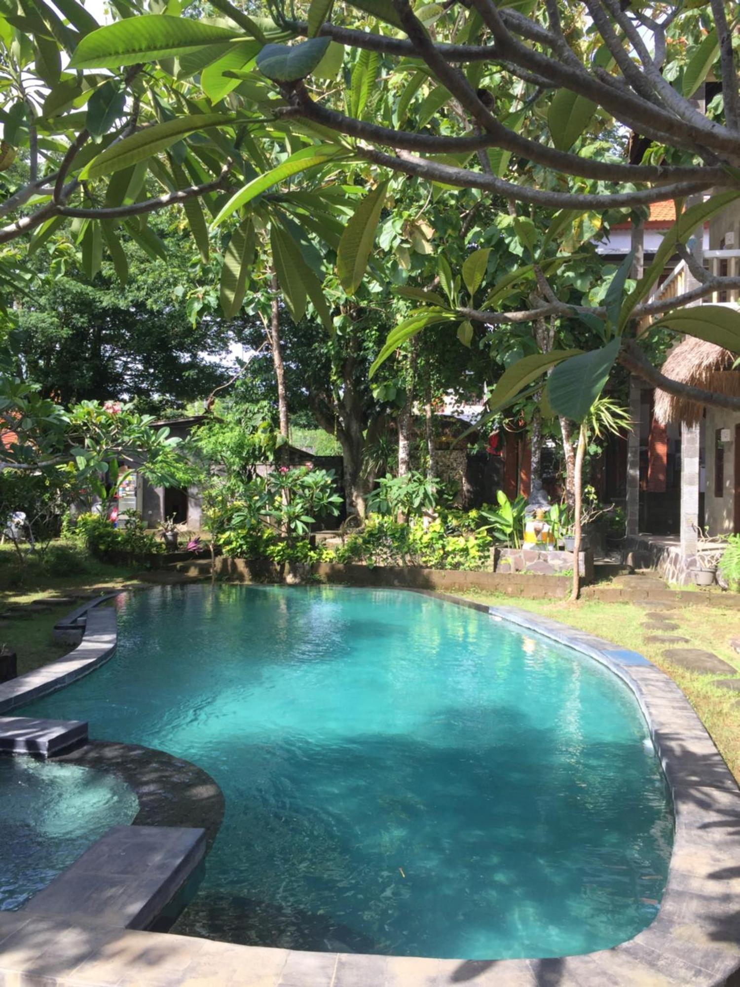 Satria Bungalow Uluwatu Buitenkant foto