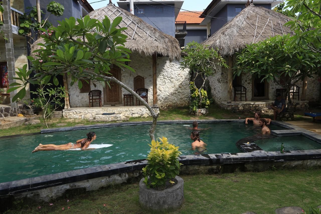 Satria Bungalow Uluwatu Buitenkant foto