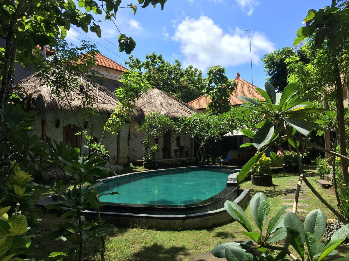 Satria Bungalow Uluwatu Buitenkant foto