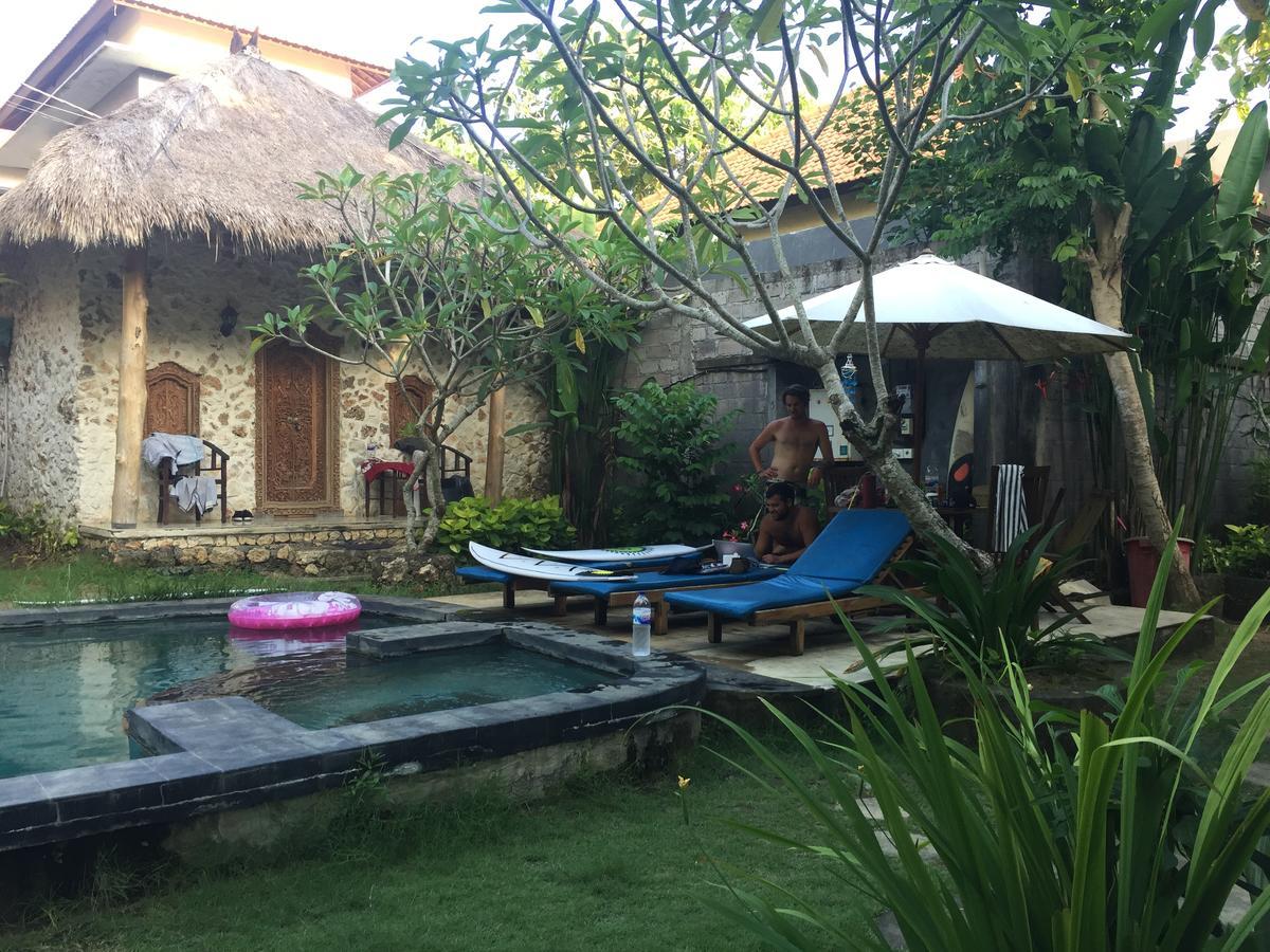 Satria Bungalow Uluwatu Buitenkant foto